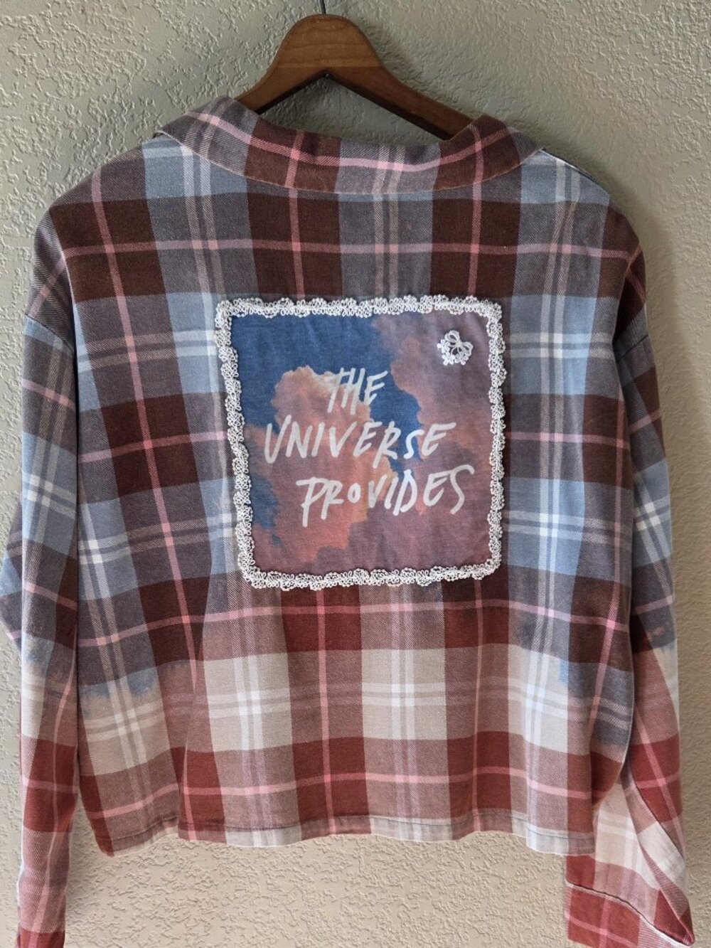 The Universe Provides - Cropped Flannel Shirt - Women's Large